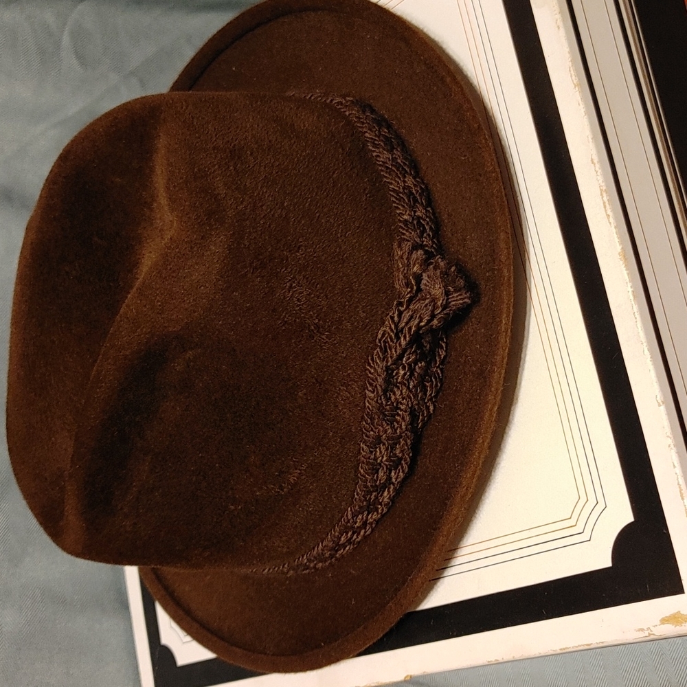 ๐ฉ Vintage Stetson Hat/ & Box - Picture 2 of 13